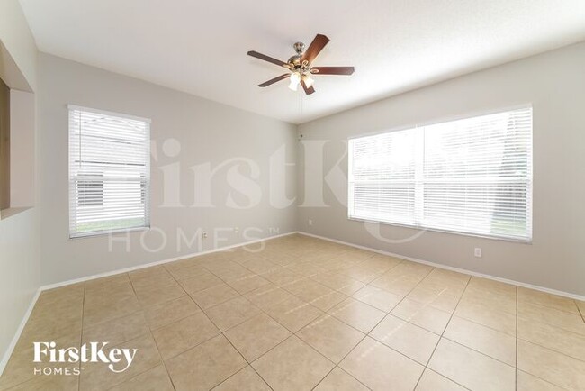 4022 Banbury Cir in Parrish, FL - Foto de edificio - Building Photo