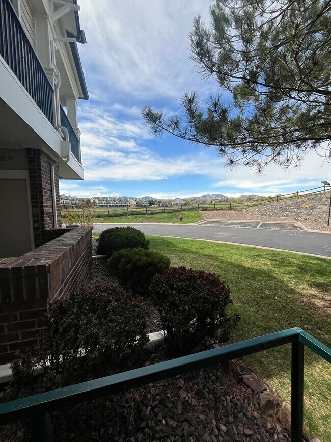 2010 Shamrock Dr in Superior, CO - Foto de edificio - Building Photo