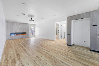 3672 Madrid St in Las Vegas, NV - Building Photo - Building Photo