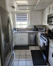 26808 Claudette St in Santa Clarita, CA - Building Photo - Building Photo
