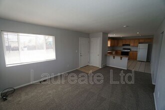 932 Lowell Blvd in Denver, CO - Building Photo - Building Photo