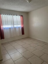 9651 Sunset Strip in Sunrise, FL - Building Photo - Building Photo