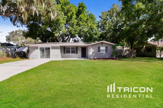 property at 43 Lake Shore Dr