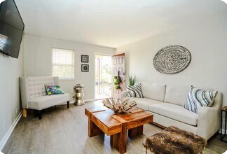 901 Crosshill Dr in Frankfort, KY - Building Photo - Floor Plan