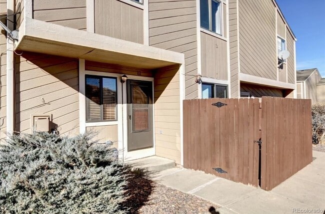 18288 W 58th Pl in Golden, CO - Building Photo - Building Photo
