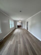 718 Green Ave in Mt Ephraim, NJ - Building Photo - Building Photo