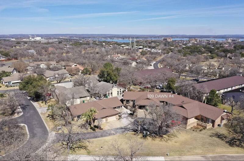 109 Dawn in Horseshoe Bay, TX - Foto de edificio