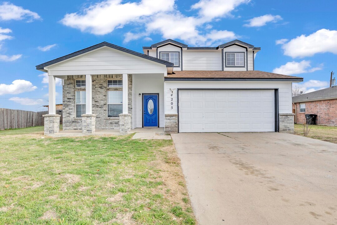 4205 Thunder Creek Dr in Killeen, TX - Building Photo