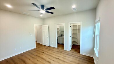 510 Cosmos St in Centerton, AR - Building Photo - Building Photo