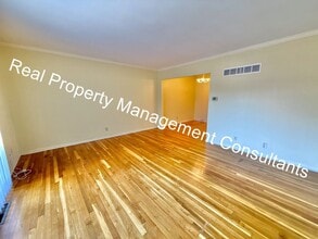 4209 Clark Ave in Kansas City, MO - Building Photo - Building Photo