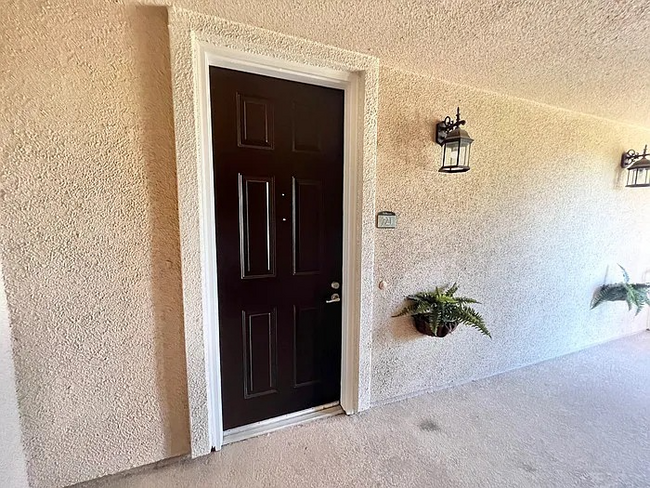 1501 Secret Ravine Pkwy-Unit -721 in Roseville, CA - Building Photo - Building Photo