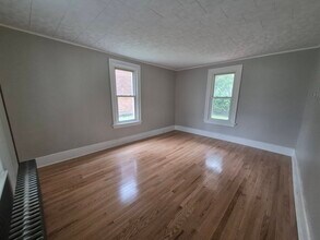 69 Broad St in Montgomery, PA - Building Photo - Building Photo