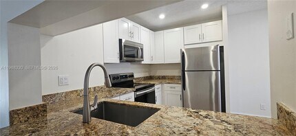 11323 Royal Palm Blvd in Coral Springs, FL - Building Photo - Building Photo