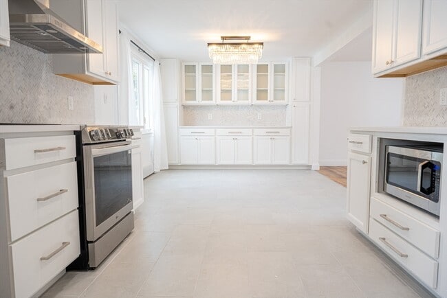 property at 86 Winchester St