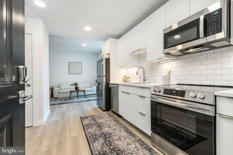 1130 N Delaware Ave in Philadelphia, PA - Building Photo - Building Photo