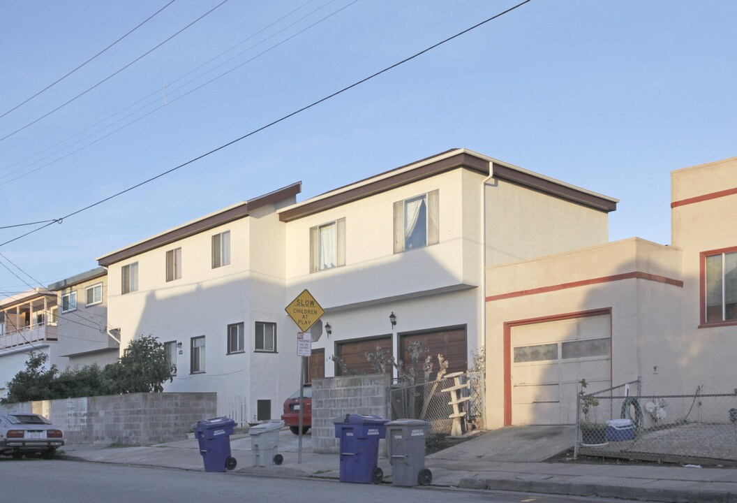 149 Gardiner Ave in South San Francisco, CA - Building Photo
