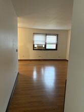 7411 Astor Ave, Unit 2A in Hanover Park, IL - Building Photo - Building Photo