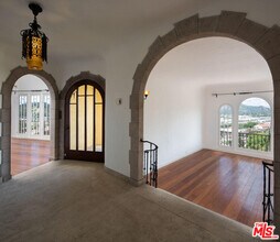 1901 Kemper St in Los Angeles, CA - Building Photo - Building Photo
