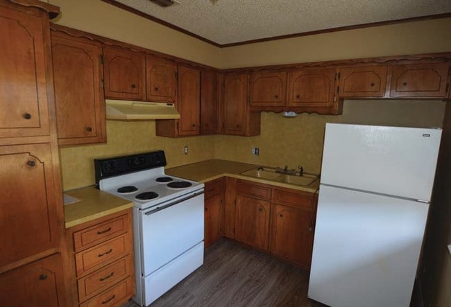 Cedar Apartments in Holliday, TX - Building Photo - Interior Photo