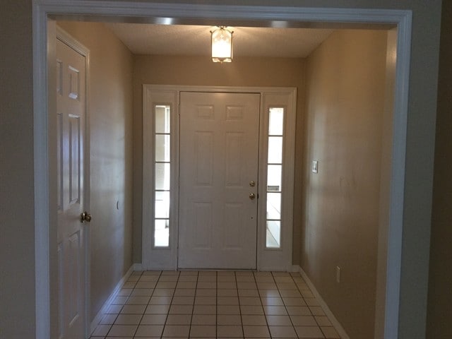 1004 Lantana Dr in Eustis, FL - Building Photo - Building Photo