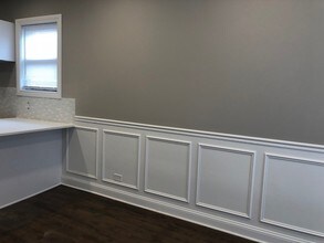 2451 W Haddon Ave-Unit -2 in Chicago, IL - Building Photo - Building Photo