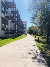 Riverfront Lofts in Terre Haute, IN - Foto de edificio - Building Photo