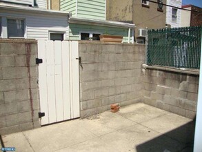 2216 S Colorado St in Philadelphia, PA - Building Photo - Building Photo