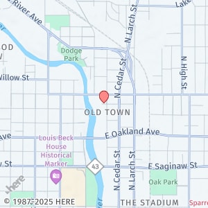 property at 420.5 W Maple St