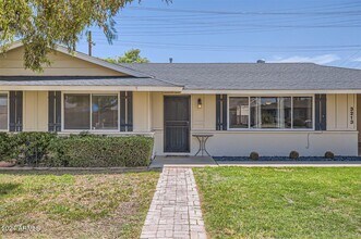 3213 N 63rd Pl in Scottsdale, AZ - Building Photo - Building Photo