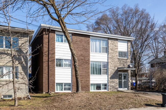 38 Lavigne St