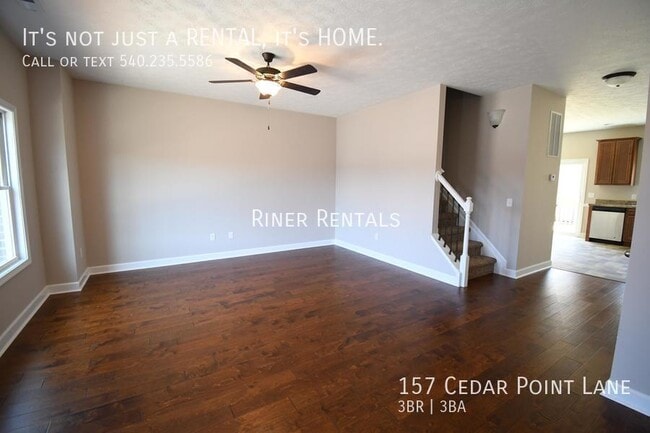 157 Cedar Point Ln in Harrisonburg, VA - Building Photo - Building Photo