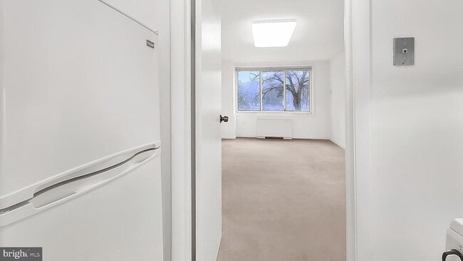 property at 10201 Grosvenor Pl