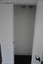 1553 W Hollywood Ave in Chicago, IL - Building Photo - Building Photo