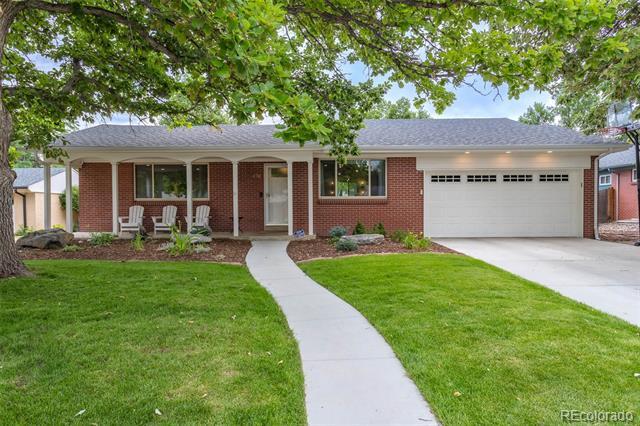 476 S Newport Way in Denver, CO - Building Photo