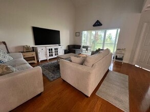 2604 Fairway Dr N in Jupiter, FL - Building Photo - Building Photo