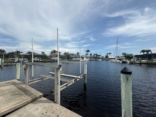 3621 Whippoorwill Blvd in Punta Gorda, FL - Building Photo - Building Photo