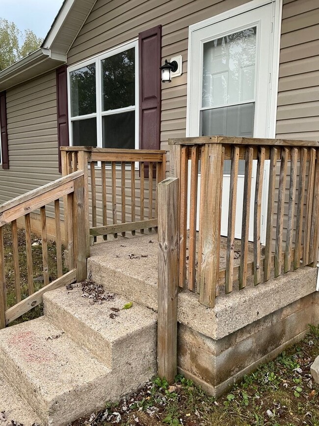 239 Orleans Dr in Clarksville, TN - Building Photo - Building Photo
