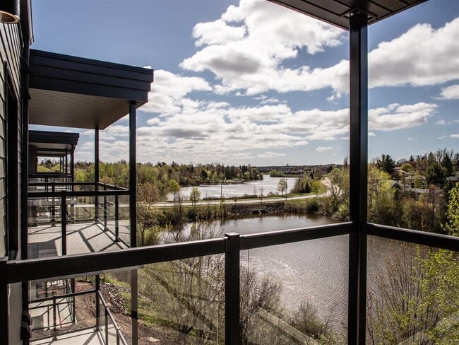 Lakeview Villas in Moncton, NB - Building Photo - Building Photo