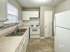 6427 Schoel Ln in Gulf Shores, AL - Building Photo - Building Photo