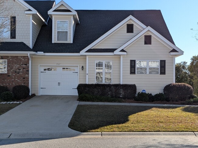 927 Kensington Park Rd in Fayetteville, NC - Building Photo - Building Photo