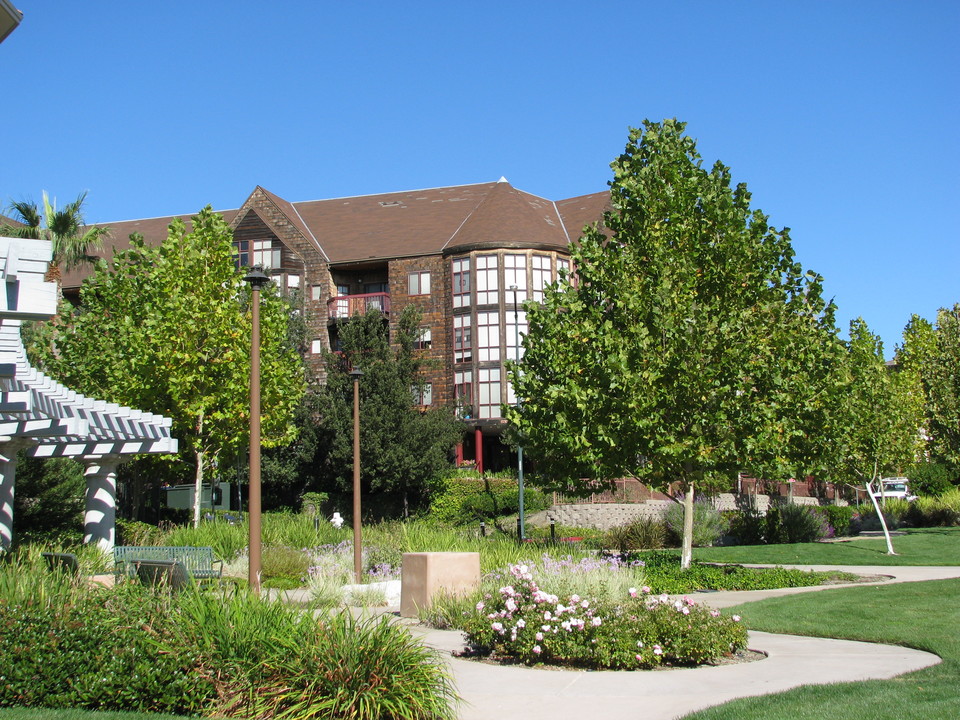 Park Place Apartments in Walnut Creek, CA - Foto de edificio