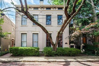 213 Covington Ave, Unit A in Covington, KY - Foto de edificio - Building Photo