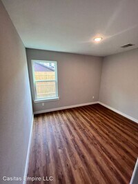 8705 Bertwood St photo'