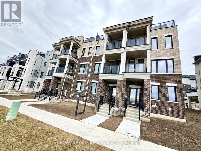 579 Port Darlington Rd in Bowmanville, ON - Building Photo - Building Photo