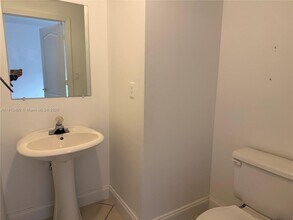 14213 SW 126th Pl in Miami, FL - Building Photo - Building Photo