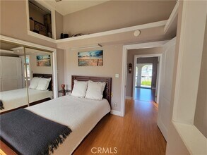 21171 Lochlea Ln in Huntington Beach, CA - Building Photo - Building Photo