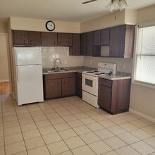 17 Quarry Dr in Albany, NY - Foto de edificio - Building Photo