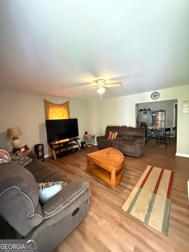 17 Liberty St, Unit 17 Liberty St in Gainesville, GA - Foto de edificio - Building Photo