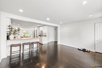 204 E Dickens Ave in Northlake, IL - Building Photo - Building Photo