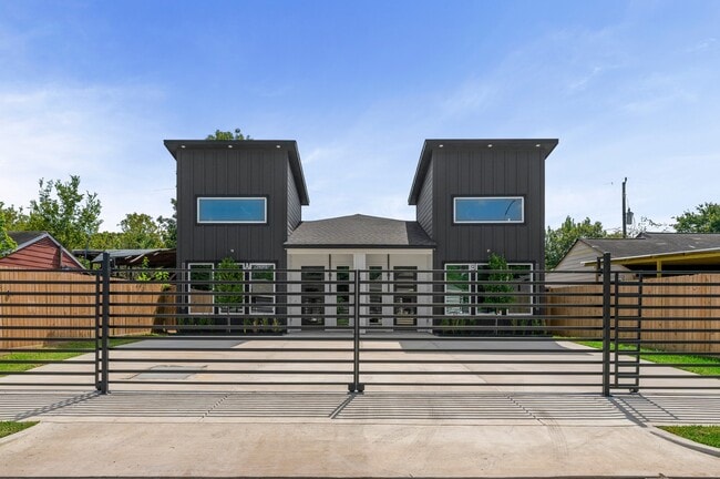 property at 7323 Bastogne Rd